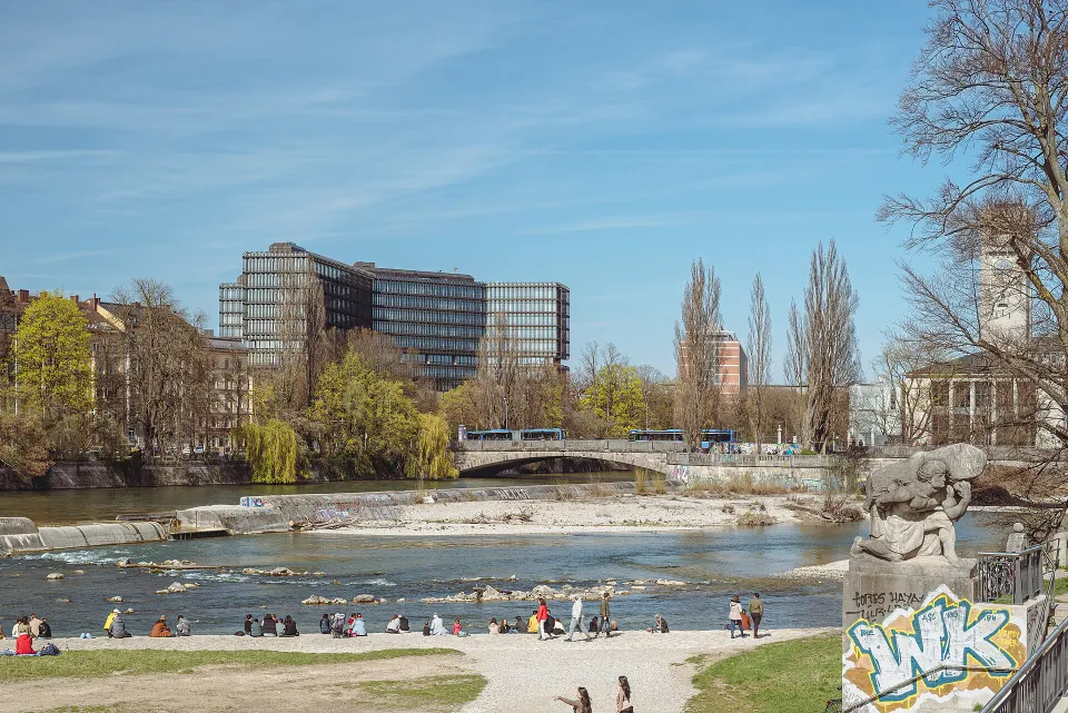 Sede de la Oficina Europea de Patentes junto al Isar, en Múnich.